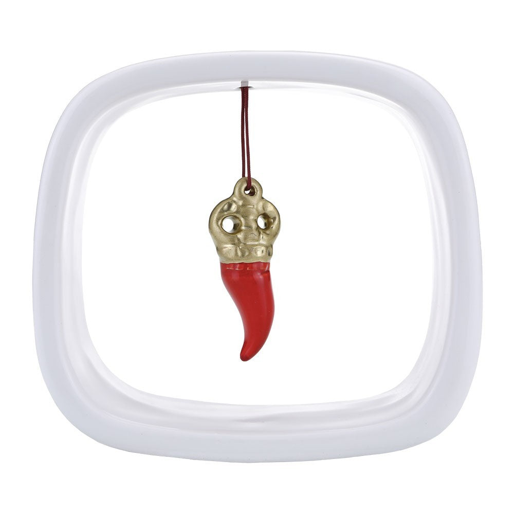 Cornice in ceramica con Elemento Scaramantico pendente
