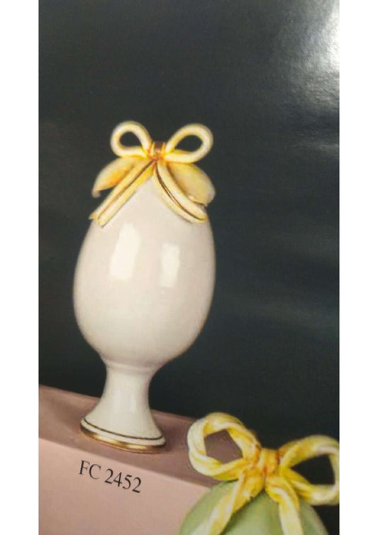 Uovo pasquale con fiocco stilizzato - Dea Capodimonte
